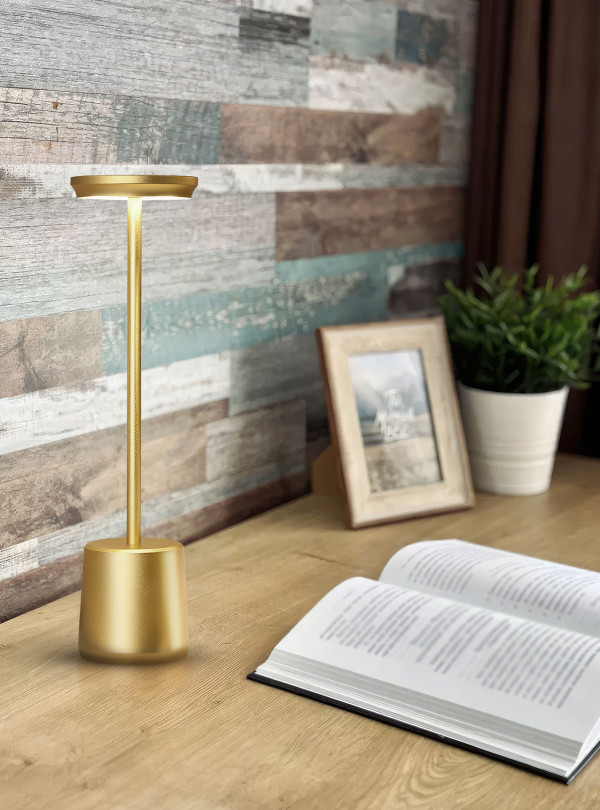 <b>OnePro</b> • Сенсорная лампа ночник с usb зарядкой на аккумуляторе в спальню / led лампа настольная с аккумулятором Золотой
