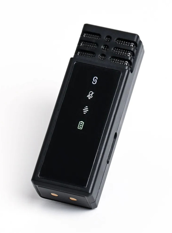 <b>OnePro</b> • Беспроводной микрофон петличный для телефона айфона iphone стримов видео конференций блогера петличка на одежду с ветрозащитными насадками 2 шт Черный